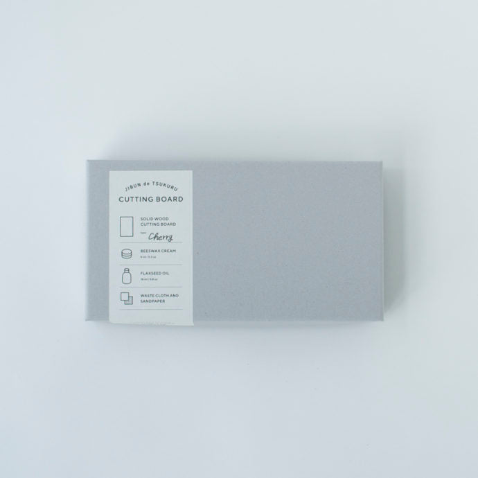CUTTING BOARD