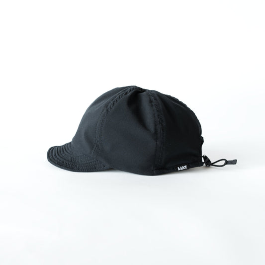 BREATHABLE CAP