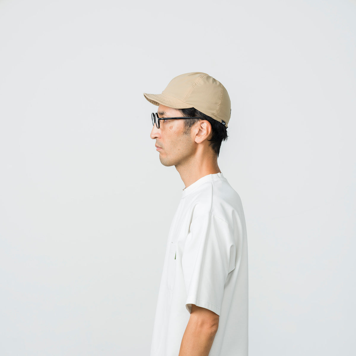 beige / Sサイズ